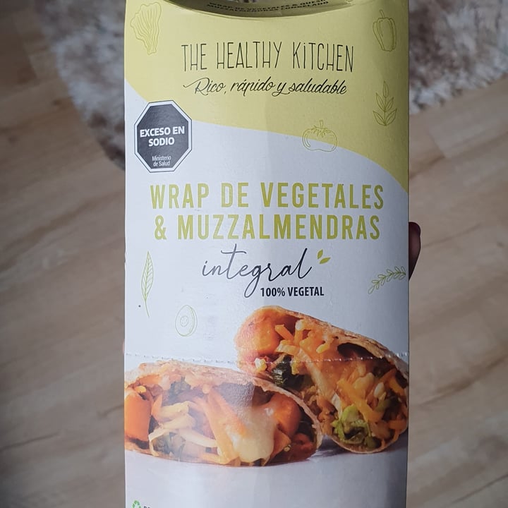 photo of The Healthy Kitchen Wrap de vegetales y muzzalmendras shared by @amoronada on  08 Jun 2023 - review