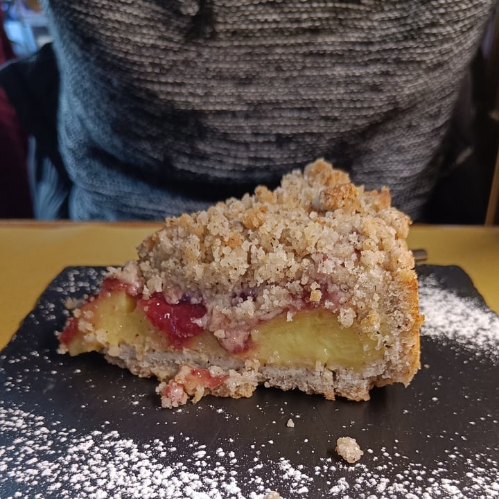 photo of Selezione Naturale Torta con crema pasticcera e frutti di bosco shared by @gifa on  07 Jan 2023 - review