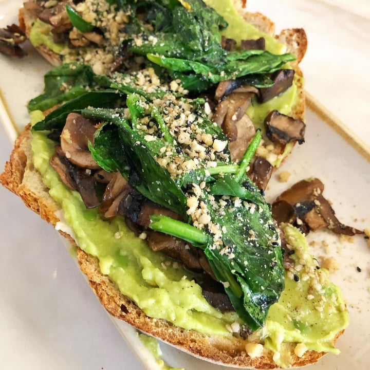 photo of Abigail's Cafe Avocado Toast shared by @sarahmmortimer on  08 Jan 2023 - review