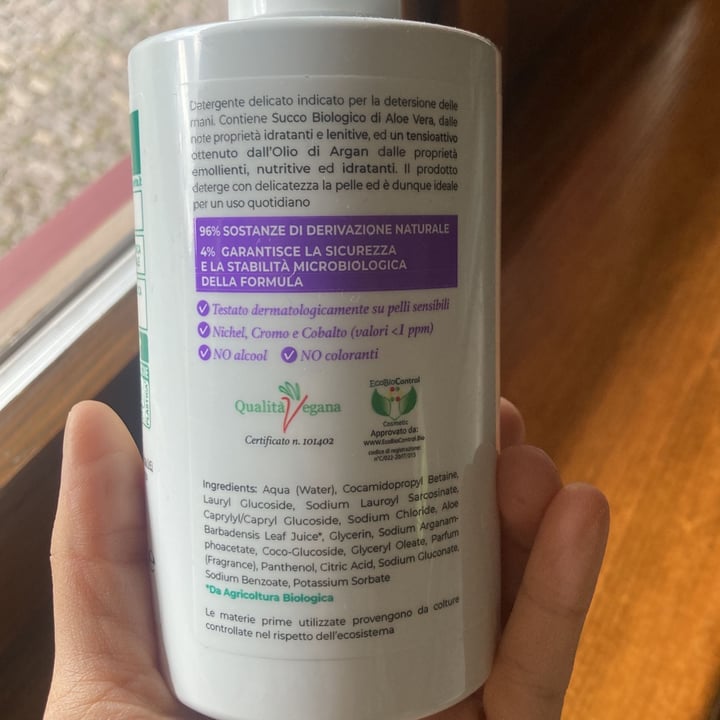 photo of Verde Vera Eco Bio detergente mani aloe shared by @venaria on  18 May 2023 - review