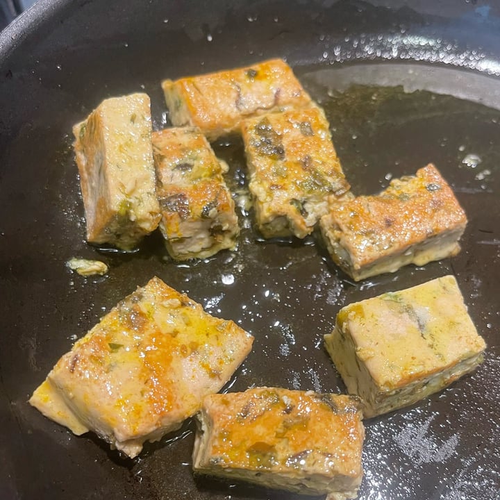 photo of bioenergy Tofu alle alghe shared by @loveg on  17 May 2023 - review