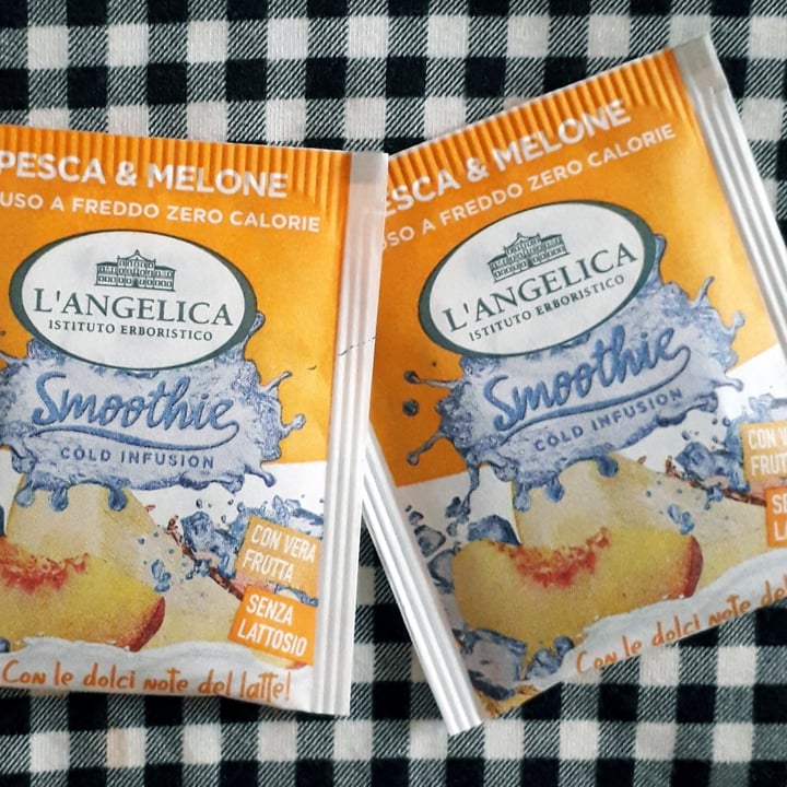 photo of L'angelica Smoothie Infuso a Freddo Pesca e Melone shared by @ericaeroica on  05 Aug 2023 - review
