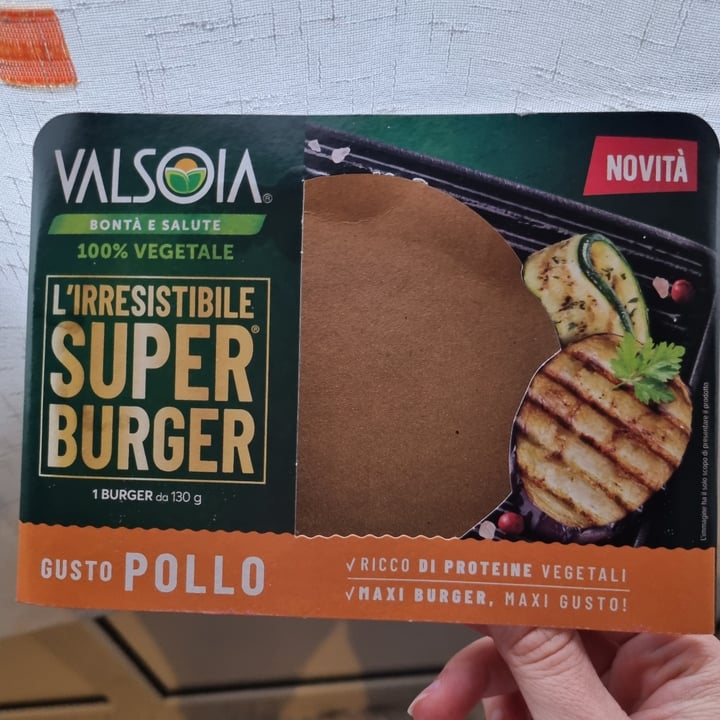 photo of Valsoia L'irresistibile Super Burger Gusto Pollo shared by @marie91 on  09 Jun 2023 - review