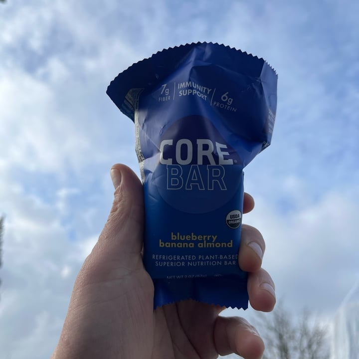 photo of CORE Bar Blueberry banana almond oats + nuts + probiotics shared by @oshmorethstorm on  27 Jan 2023 - review