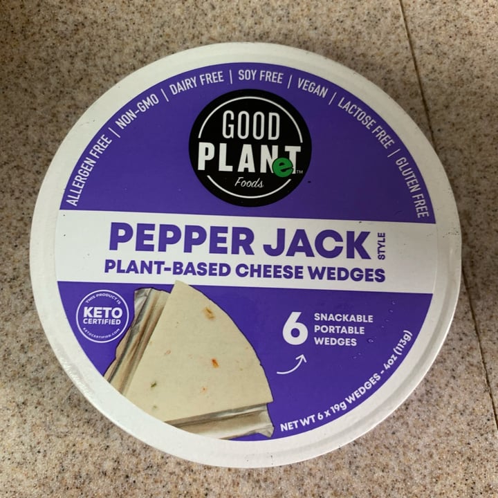 photo of Good Planet Foods Pepper jack plant-based cheese wedges shared by @allhess on  01 Jan 2023 - review