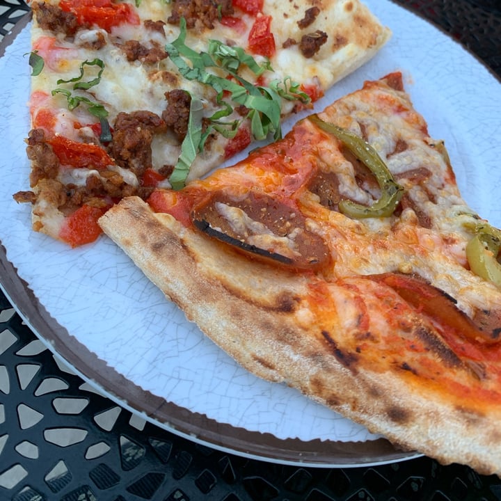 photo of Da vinci pizza and pasta La Mishe Pizza shared by @moozoogabba on  10 Jun 2023 - review