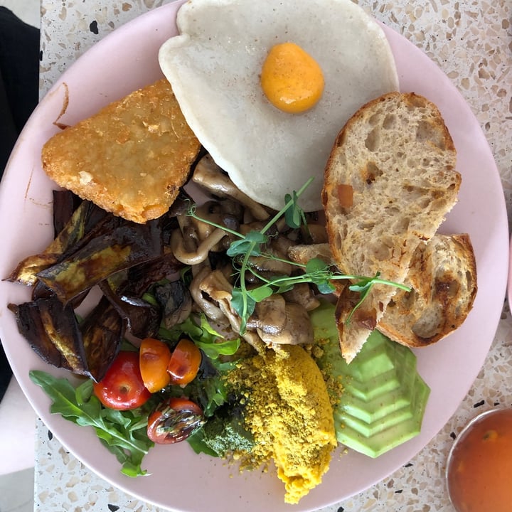 photo of KYND COMMUNITY Big Boss Breaky shared by @clawsandmore on  06 Aug 2023 - review