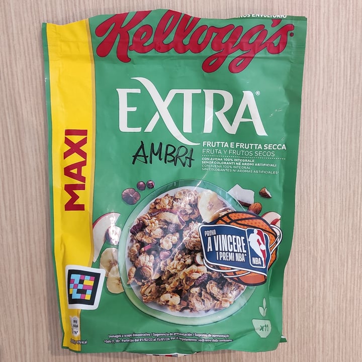 photo of Kellog’s Extra Granola Frutta e Frutta Secca shared by @niklabelloli1 on  06 Aug 2023 - review