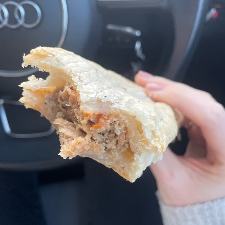 photo of Wild Bean Cafe Vegan sausage roll shared by @lucyjseward on  02 Feb 2023 - review