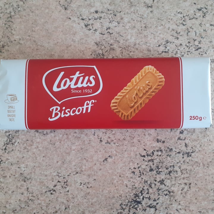 photo of Lotus Biscoff Lotus Biscoff Original Cookies shared by @danivegmmb on  01 Mar 2023 - review
