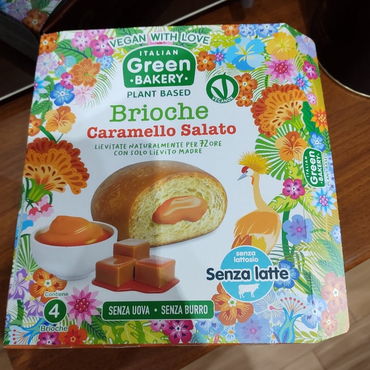 photo of italian green bakery Brioche Caramello Salato shared by @joellevd on  11 May 2023 - review