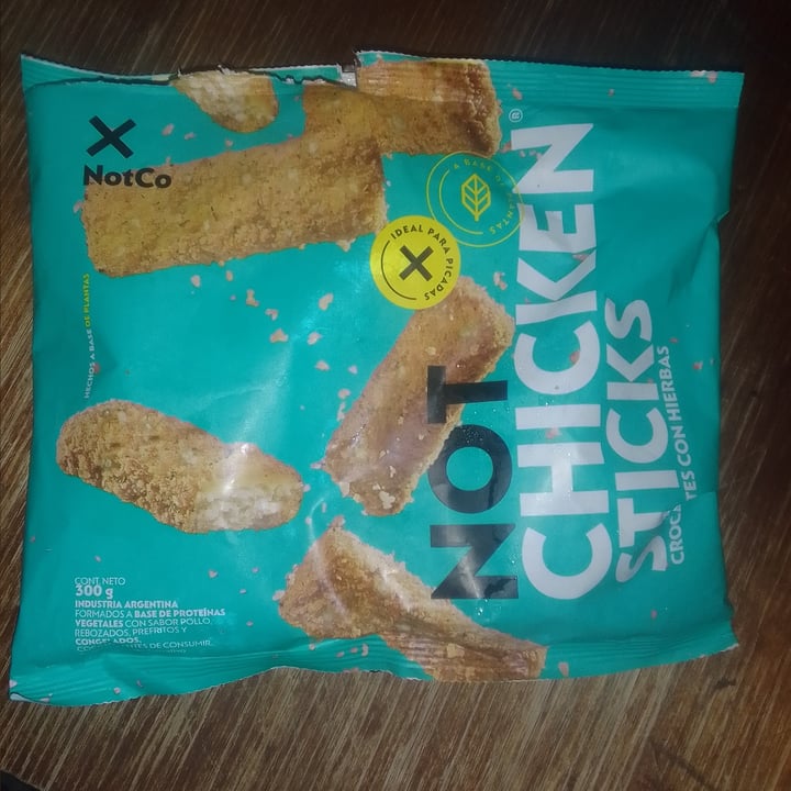 photo of NotCo Not Chicken Sticks shared by @fiorellabisio on  06 Jan 2023 - review