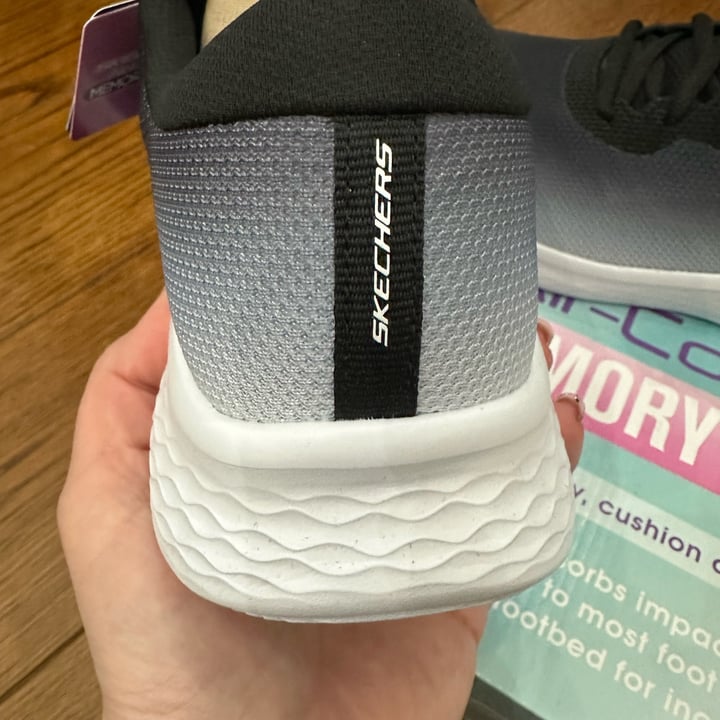 photo of Skechers Air Cooled Memory Foam Fade Out shared by @obsidianren on  18 Apr 2023 - review