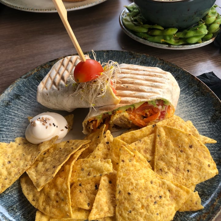 1111 Bistro Bar Healthy Food Maspalomas, Spain crea tu burrito Review