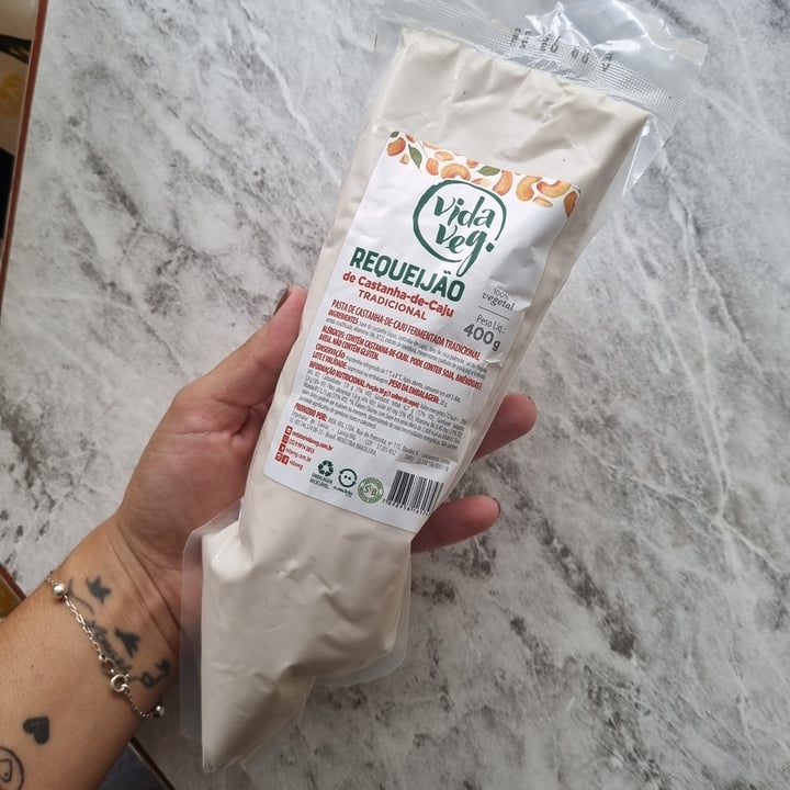 photo of Vida Veg Bisnaga Requeijão Tradicional Refill  shared by @nathaliacardoso on  04 Jan 2023 - review