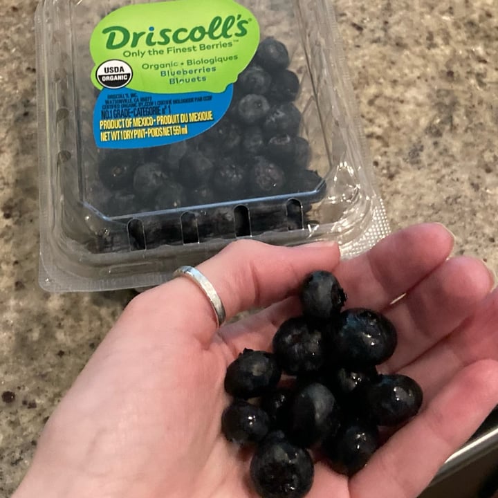 photo of Driscoll’s Organic blueberries shared by @rjp on  25 Jan 2023 - review