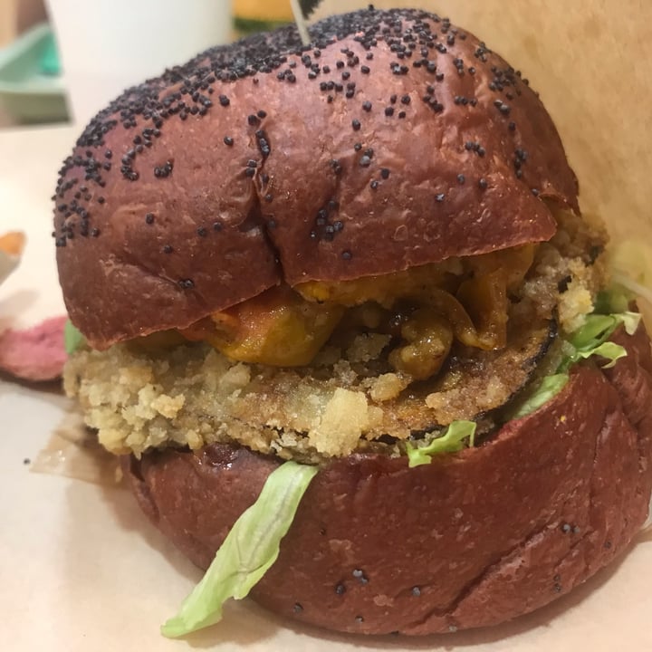 photo of Green M'ama mama burger shared by @frazazie on  02 Aug 2023 - review