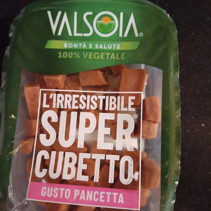 photo of Valsoia L'irresistibile super cubetto - gusto pancetta shared by @sammy2001 on  22 Jan 2023 - review