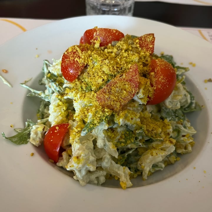 photo of Vegehop Pesto pasta shared by @caterinaviti on  05 Aug 2023 - review