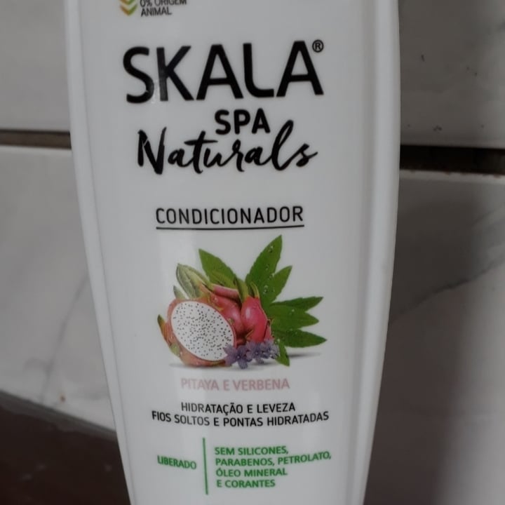 photo of Skala Condicionador Pitaya E Verbena  shared by @camilanivaldo on  19 May 2023 - review