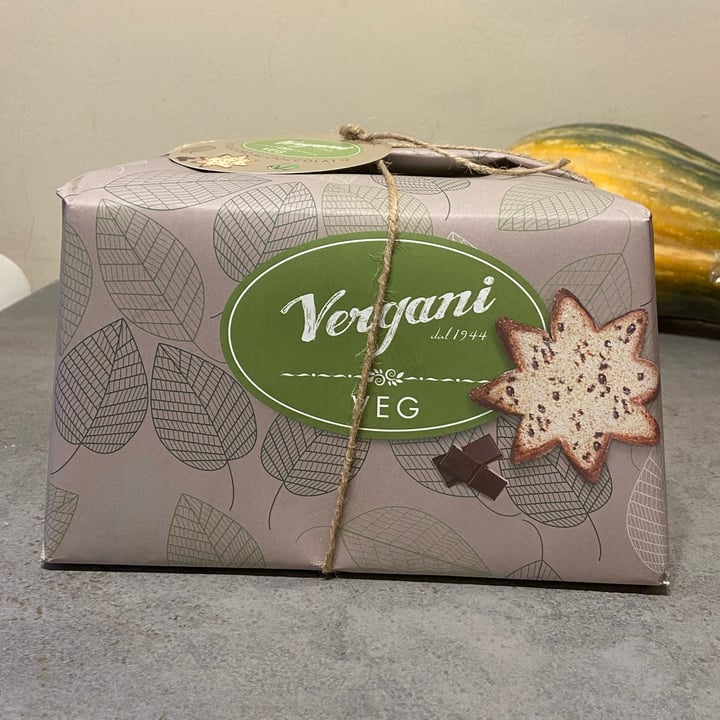 photo of Vergani vegan d’oro al cioccolato shared by @isabella7 on  25 Dec 2022 - review
