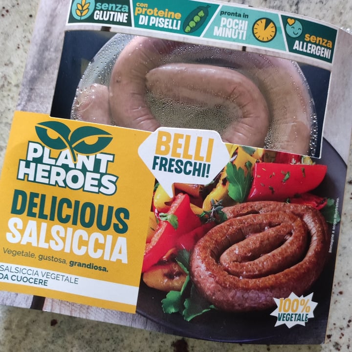 photo of Plant Heroes Delicious Salsiccia shared by @triglifafalelotosus on  10 Apr 2023 - review