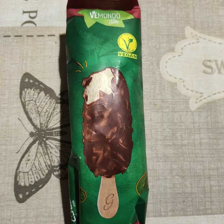 photo of Vemondo 3X Vegan Almond shared by @andydesa on  02 Aug 2023 - review