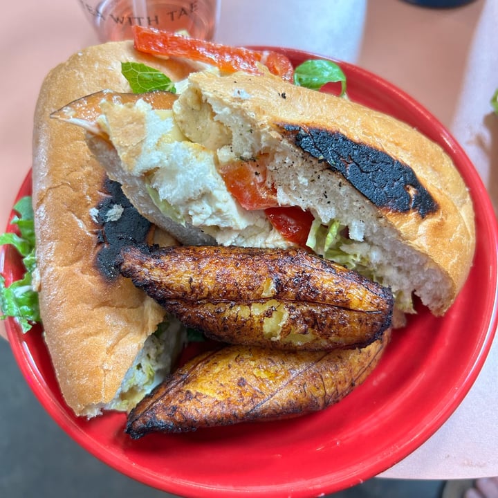 photo of Dos Abuelas Vegan Rican Sandwich shared by @izzyyrey on  30 May 2023 - review