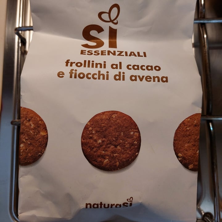photo of Natura Sì Si Essenziali Frollini cacao e avena shared by @margoce on  02 Feb 2023 - review