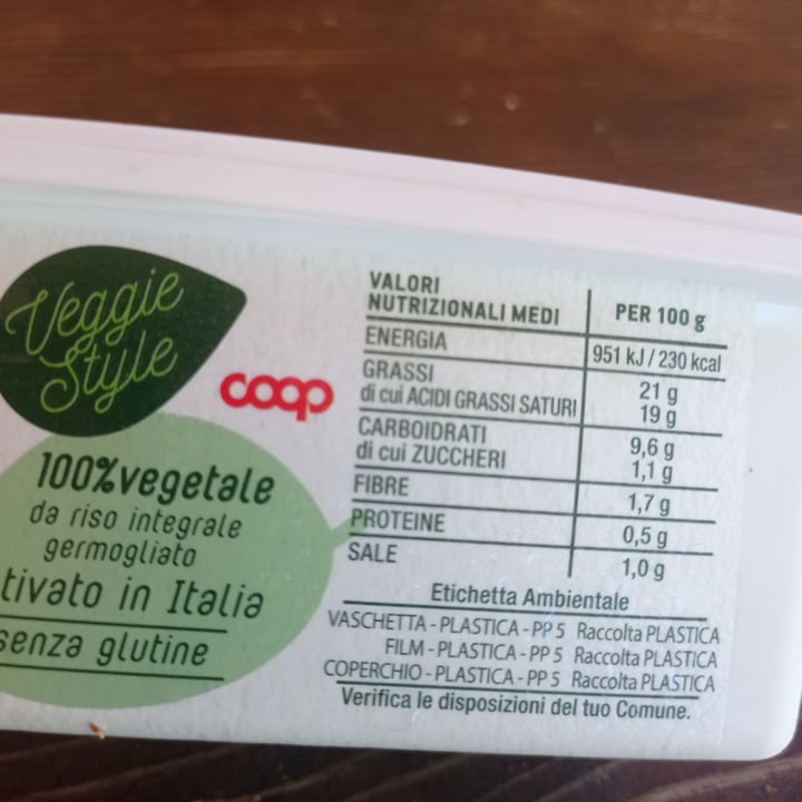 photo of Veggie Style (COOP) Spalmabile vegetale a base di riso shared by @nospecismo on  02 Jul 2023 - review