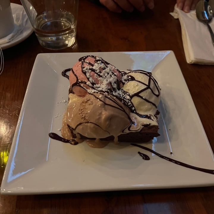 photo of Sage Plant Based Bistro West Brownie Sundae shared by @aubreyj27 on  21 Feb 2023 - review