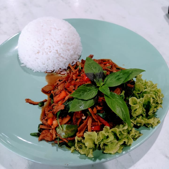 photo of V Kitchen Restaurant (Vegetarian Food) Minced Meat with Thai Basil Rice shared by @stevenneoh on  01 Jan 2023 - review