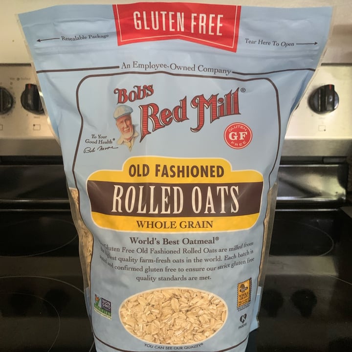 photo of Bob's Red Mill Organic Old Fashioned Rolled Oats Whole Grain shared by @clarec36 on  03 Mar 2023 - review
