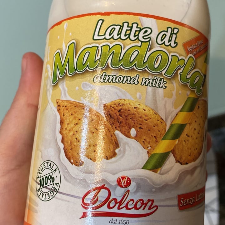 photo of Dolcon Latte di mandorla senza zuccheri shared by @tamaravegan on  09 Feb 2023 - review