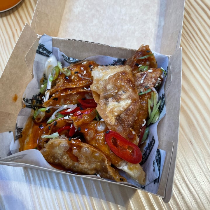 photo of Salt’N’Fire Kimchi Wontons shared by @cecile4real on  08 Jun 2023 - review