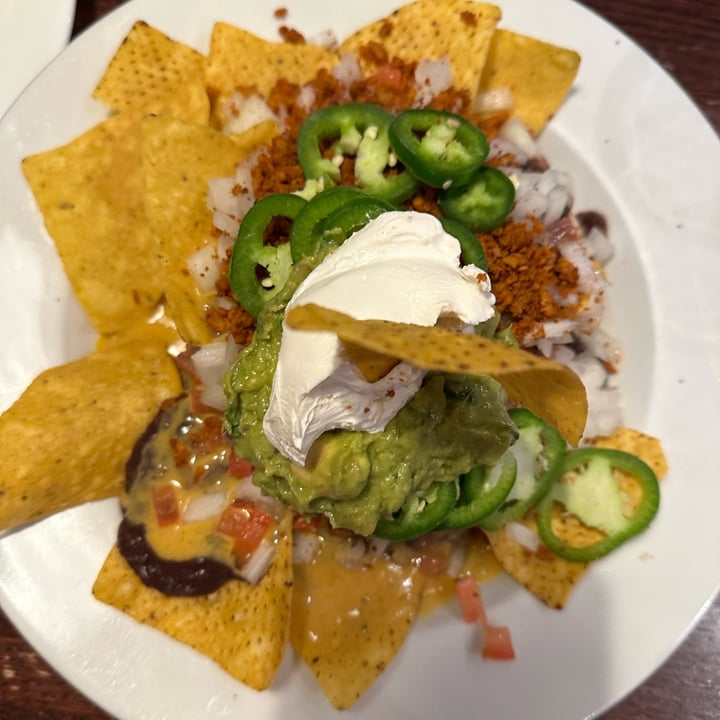 photo of Chicago Diner Nachos shared by @lonica on  17 Jul 2023 - review