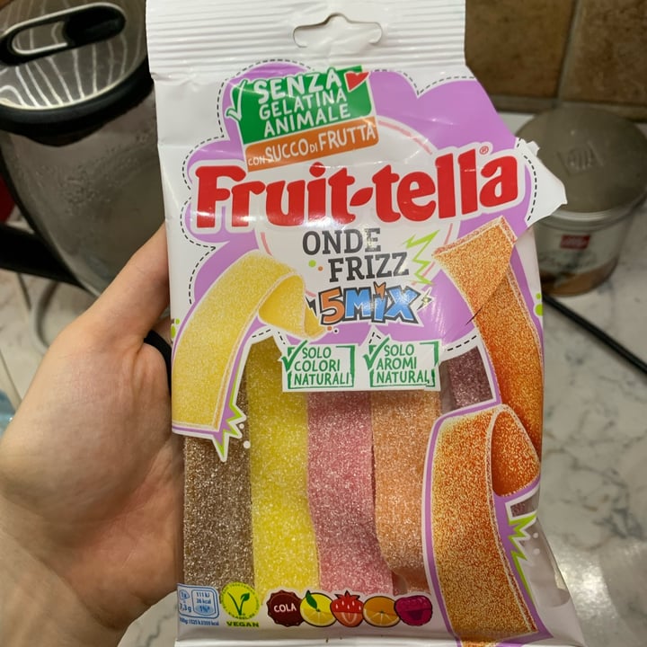 photo of Fruittella, good for you. Onde Frizz 5 Mix shared by @silviazephyr on  09 Jan 2023 - review