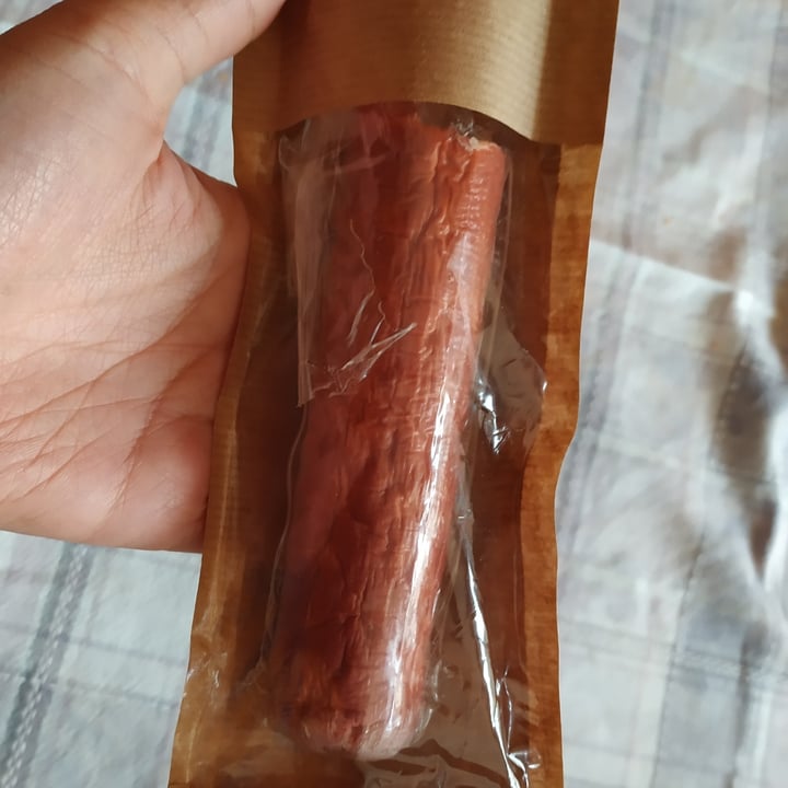photo of Happy V Planet Salame affumicato shared by @cristina-sordi on  20 Jan 2023 - review