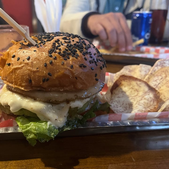 photo of Train Bistro Hamburguesa Fungi shared by @apaulapimentel on  23 Dec 2022 - review