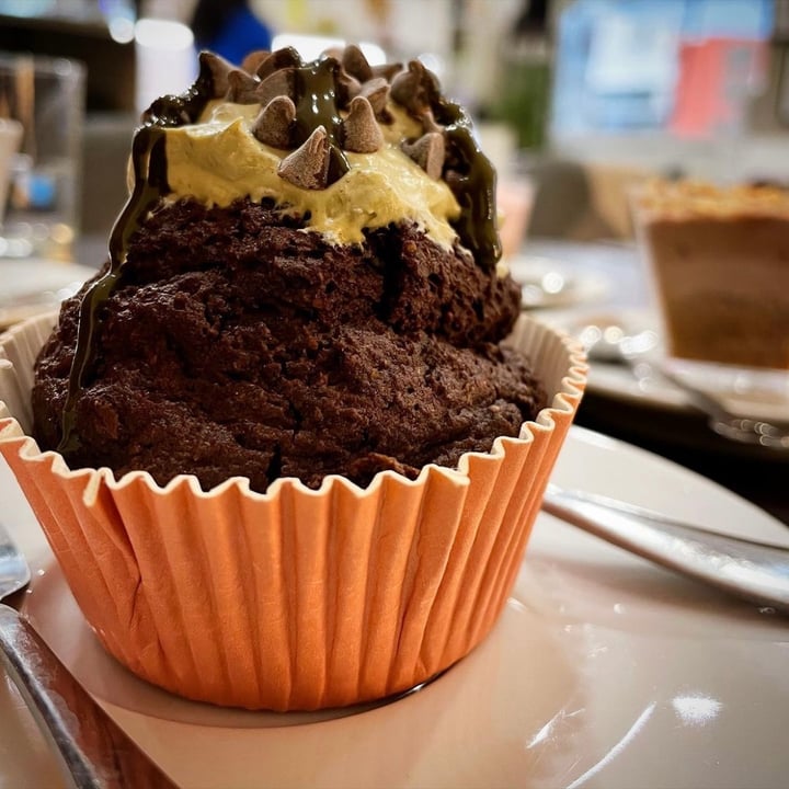 photo of Crema & Cioccolato Dante 99 Cupcake Al Pistacchio shared by @pugliaveg on  07 Jan 2023 - review