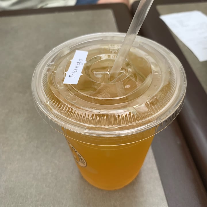 photo of VeGreen Burger Mango Lemon Tea shared by @clarec36 on  23 May 2023 - review