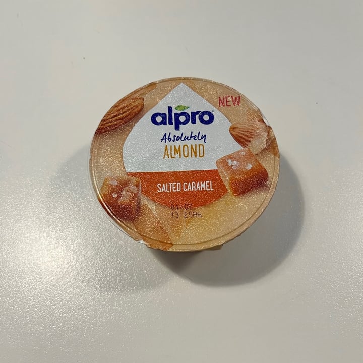 photo of Alpro Absolutely almond salted caramel shared by @fladomitilla on  21 Apr 2023 - review