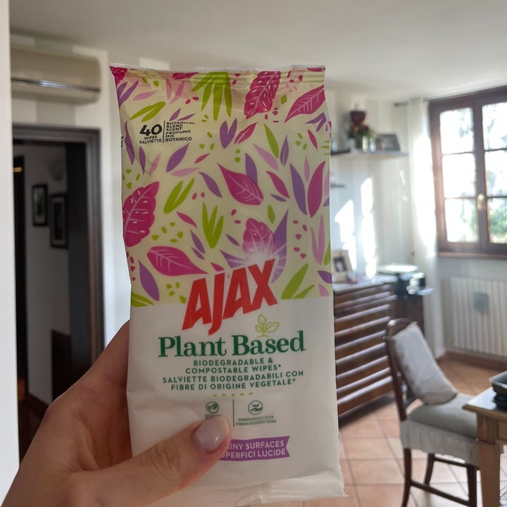 photo of Ajax Plant Based biodegradable salviette  shared by @elisatosi on  27 Feb 2023 - review