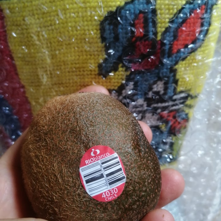 photo of Rio blanco kiwi shared by @cadodi on  25 Jul 2023 - review