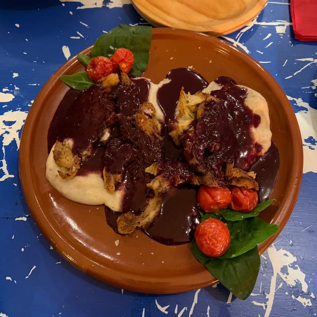 Photo of the dish “Solomillo con reducción de mencía”