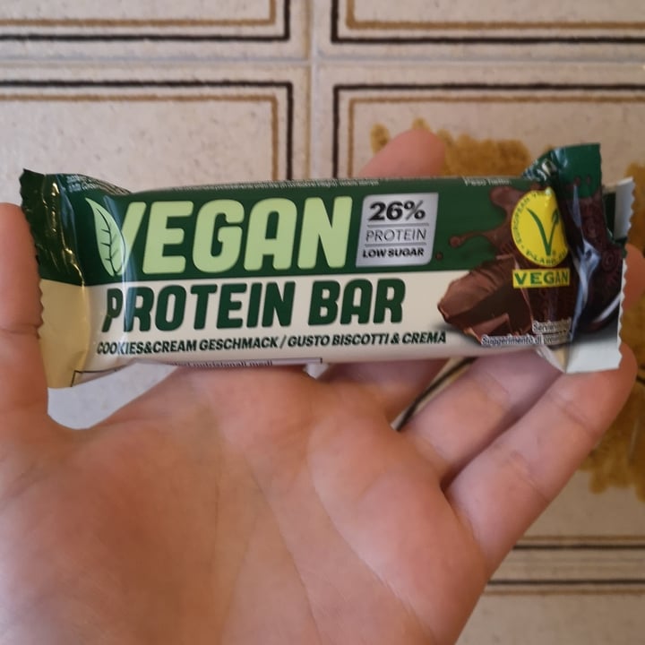 photo of Vegan Protein Bar  Cookies and cream geschmack shared by @aleveganfoodlover on  30 Mar 2023 - review