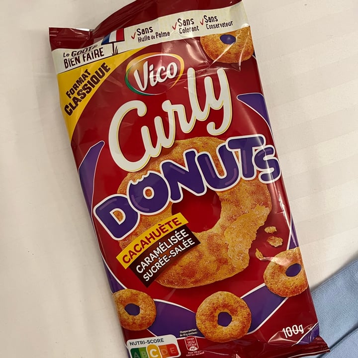 photo of Vico Curly Donuts shared by @glicinee on  27 Dec 2022 - review