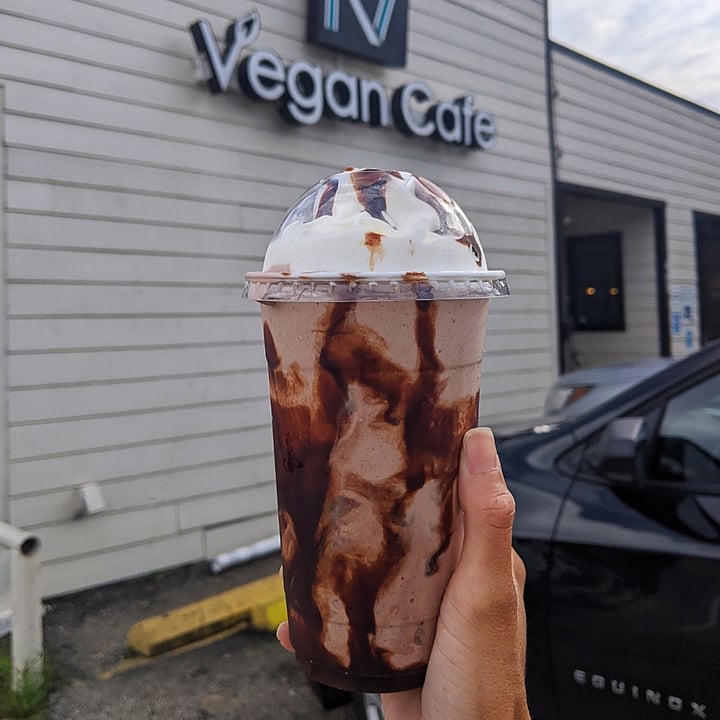 photo of Korny Vibes Chocolate Shake shared by @veggieassassin on  12 Jun 2023 - review