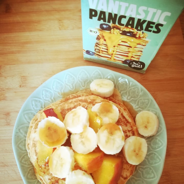 photo of Vantastic Foods Fluffy pancake mix shared by @violinoviola on  30 Jul 2023 - review