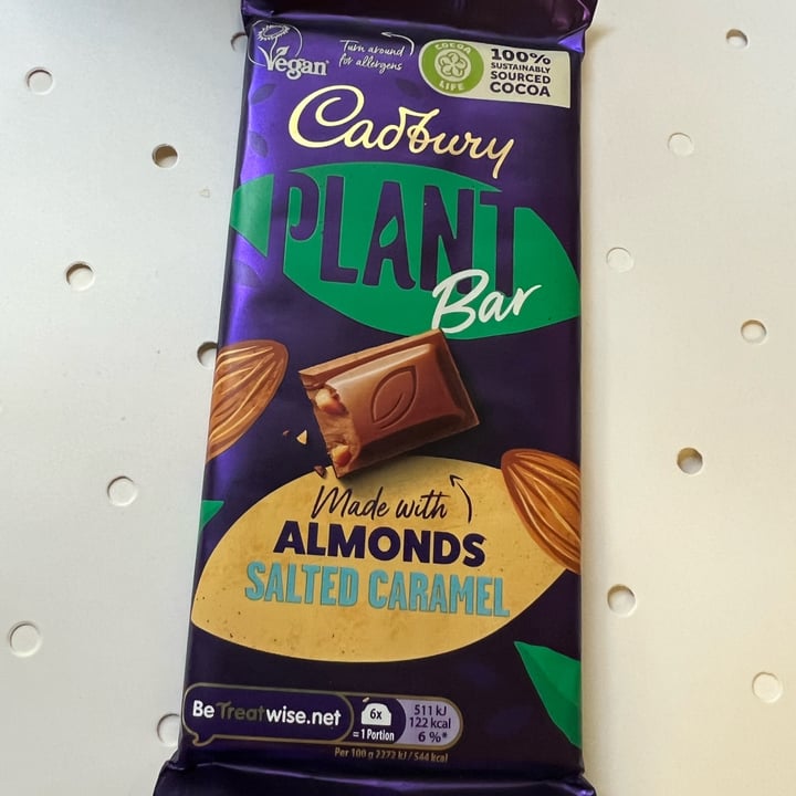 photo of Cadbury Vegan CADBURY PLANT BAR MADE WITH ALMONDS AND SALTED CARAMEL shared by @ftc on  01 May 2023 - review